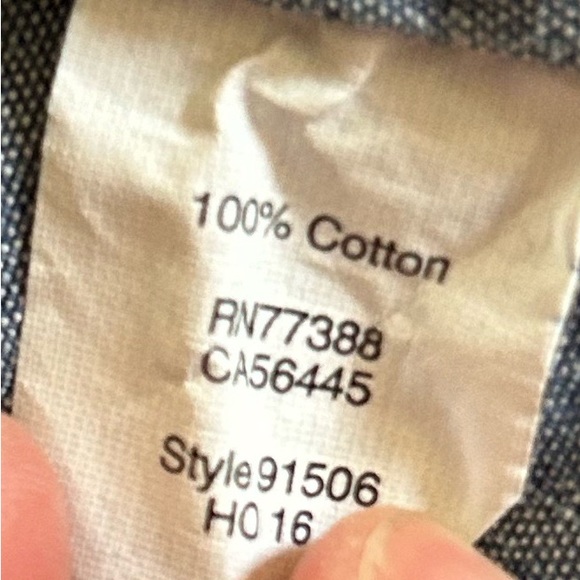 J. Crew Perfect Fit Chambray Button-Down Extra Small - Picture 5 of 5